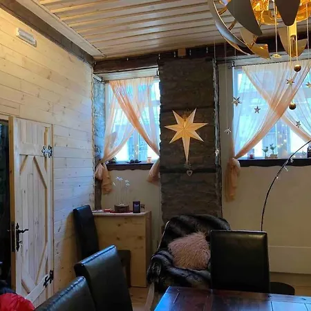 Сasa de vacaciones Eskiz - Our Stone